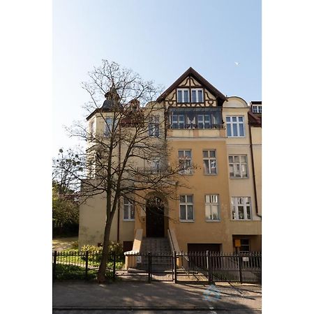 Tradycyjny Apartament 3City W Sopocie Blisko Plazy By Noclegi Renters Sopot Eksteriør bilde